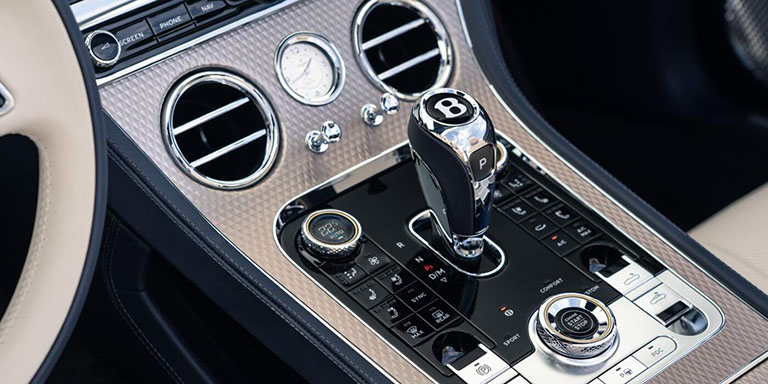 Bentley Continental GT giá