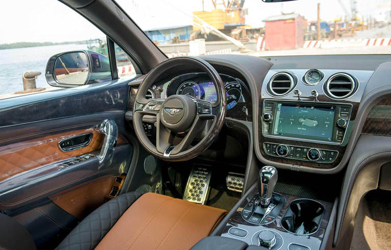 Bentley Bentayga V8 Bản Kỷ Niệm 100 Năm